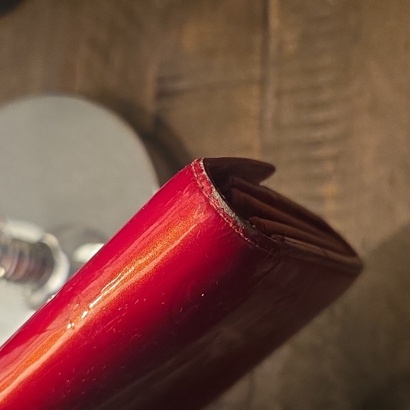 Louis Vuitton Leather Wallet - Picture 11 of 11